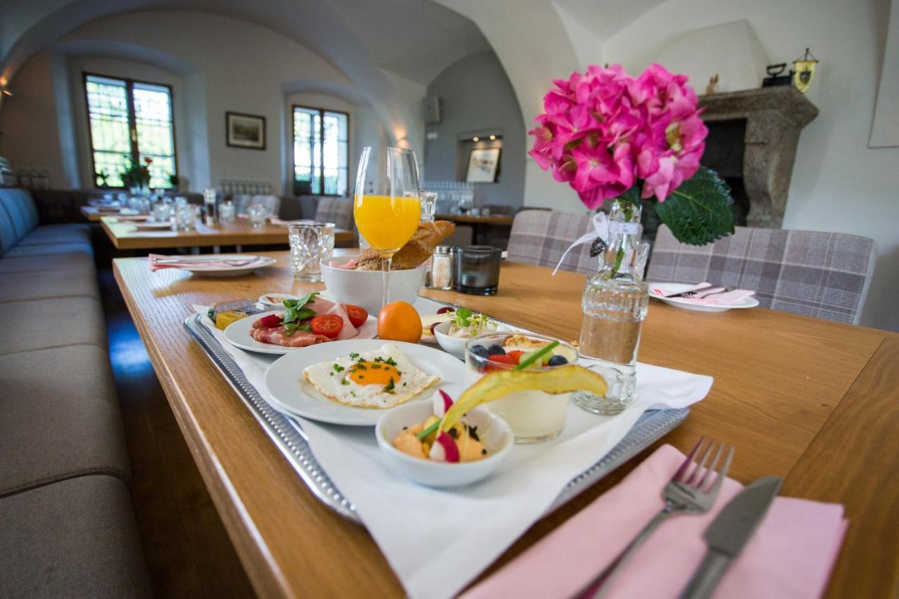 Suiten Schloss Finkenstein Godersdorf Bagian luar foto